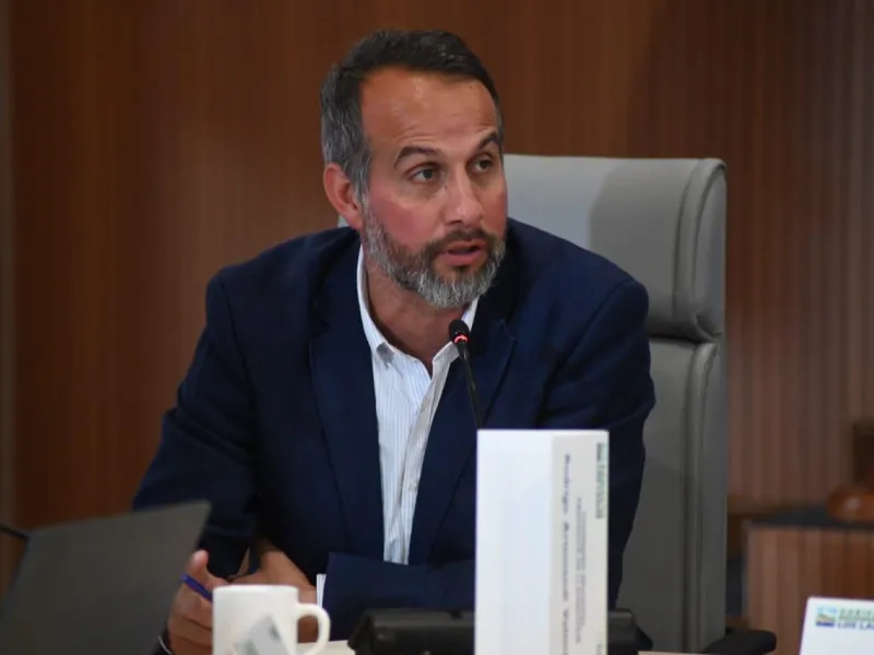 Consejero Rodrigo Arismendi propone glosa presupuestaria para apoyar a deportistas de alto rendimiento de la región