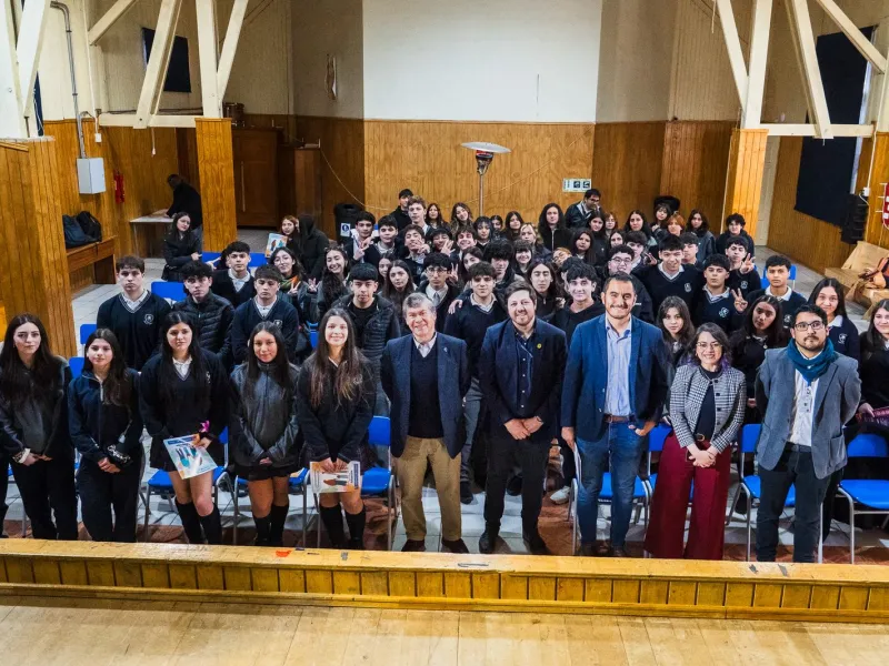 En Puerto Varas se llevó a cabo encuentro ciudadano sobre el proyecto de ley que pone fin al CAE y crea nuevo instrumento de financiamiento para la educación superior (FES)