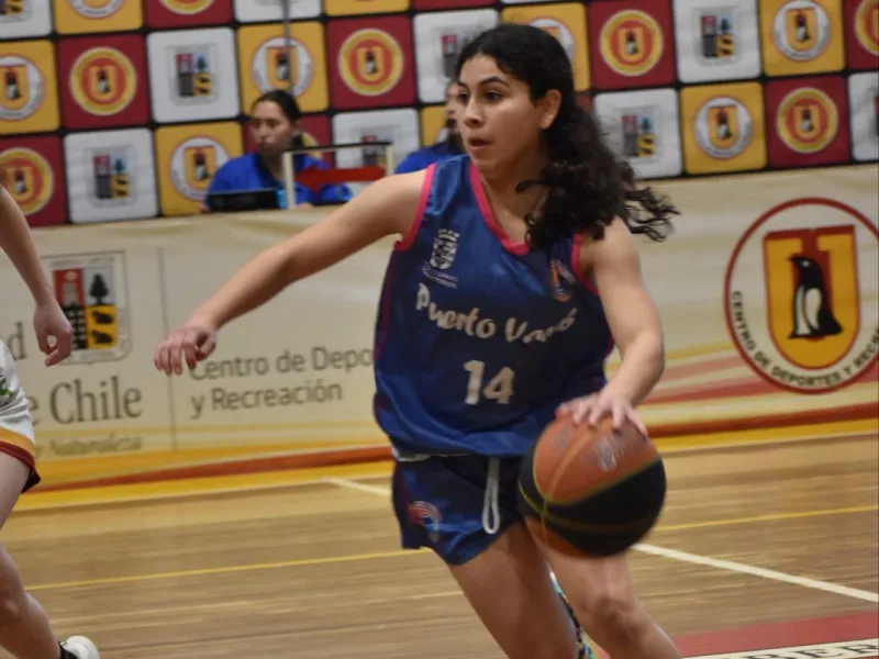 FEMISUR 2026: Rama Femenina Puerto Varas rescata un triunfo en Valdivia y continúa en la lucha por el liderato