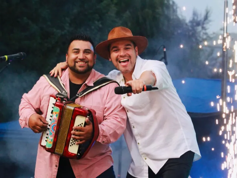 Hoy sábado en Dreams Puerto Varas: reconocido tributo a Los Vásquez