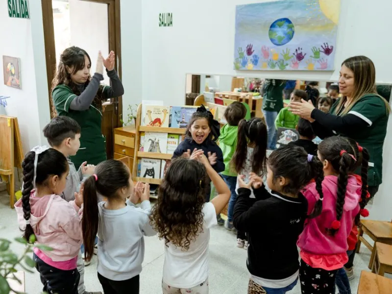 Invitan a equipos educativos de todo Chile a postular prácticas que incentiven la educación parvularia