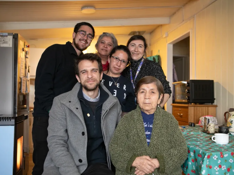 Municipalidad de Puerto Varas comenzó a ejecutar Programa de Cuidados Domiciliarios para personas mayores de la comuna