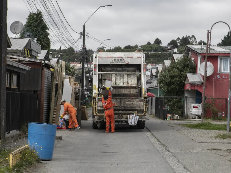Municipalidad de Puerto Varas fija como prioridad presupuestaria y de gestión mejoras en la Recolección de Residuos Domiciliarios