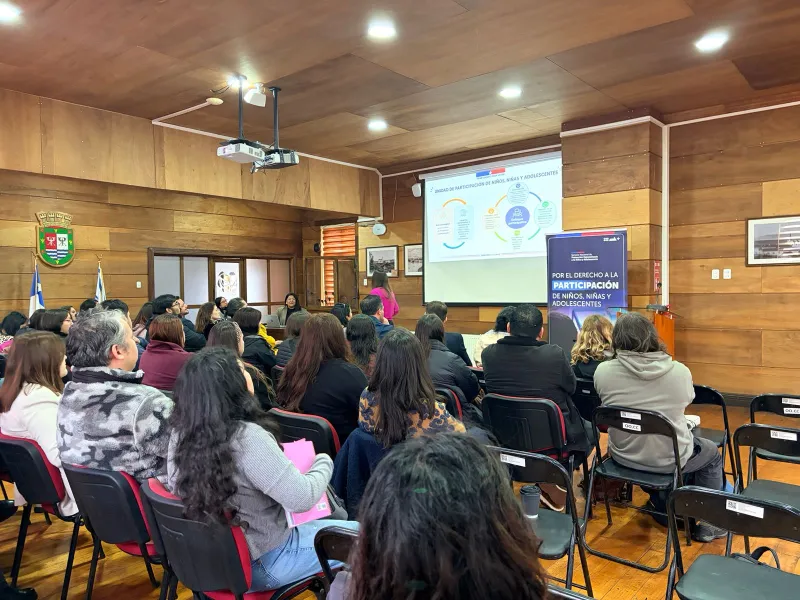 Puerto Varas acoge jornada de capacitación para fortalecer la participación de niños y niñas en la red de protección