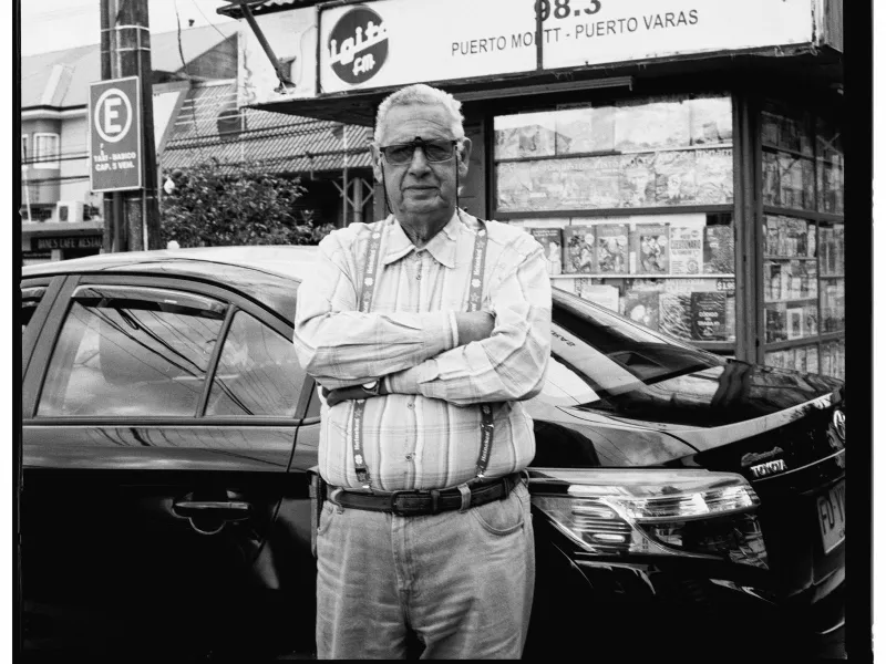 Todos Tienen Nombre:  Juan Santibáñez