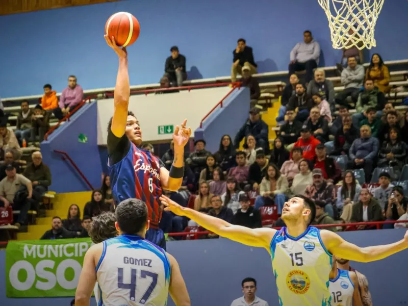 Transición 2025: Puerto Varas Basket cayó ante Osorno