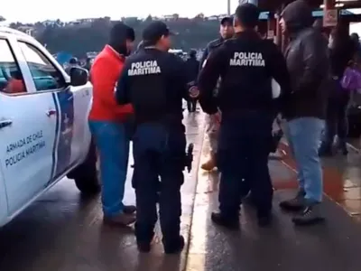 Agrupación de Usuarios del Transporte Público y Vecinos de Isla Puluqui Denuncian Mal Servicio de Barcazas en Calbuco
