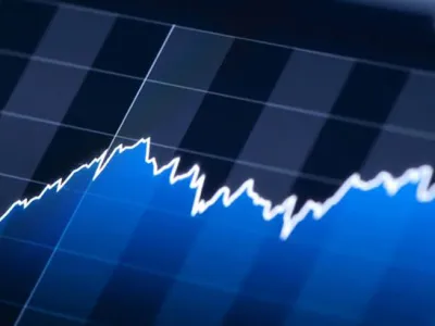 Alertan que la UF llegaría sobre los 37 mil pesos a fines de 2023