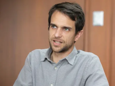 Aprender a nadar también es una política pública