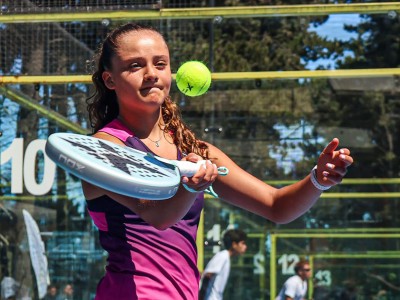 Aurora Candia jugará el Mundial de Pádel: será la única menor de edad en la selección femenina