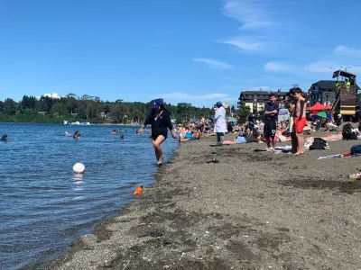 Capitán de Puerto de Puerto Varas llama al autocuidado y al uso de playas aptas para el baño en lo que resta de verano
