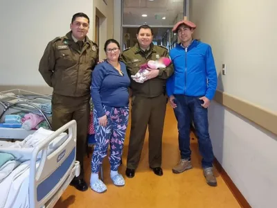 Carabineros de Puerto Varas atendió parto en patrulla policial