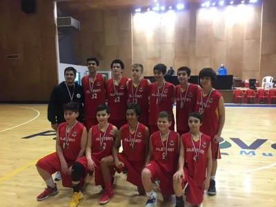 Colegios Alemán de Puerto Varas y San Francisco Javier de Puerto Montt ganaron el provincial de básquetbol de los Juegos Deportivos Escolares