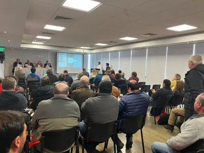 Crell llevó a cabo Asamblea de socios para Modificación de Estatutos
