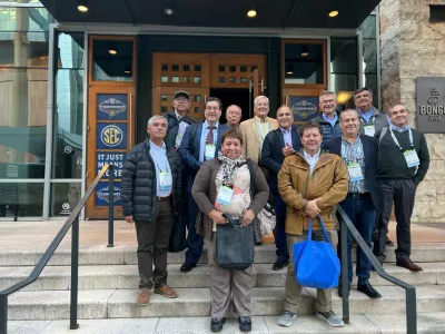 Crell y otras seis Cooperativas Eléctricas asisten a importante reunión y Feria Tecnológica en Estados Unidos