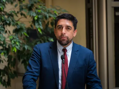 Diputado Héctor Barría llama a priorizar los intereses de Chile en el escenario internacional