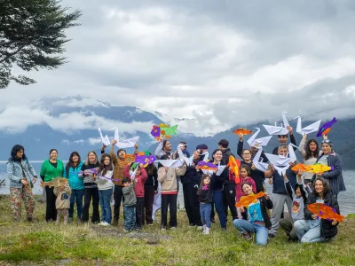 En Casa Lago Chapo: Niños y familias celebraron el cierre de talleres sobre naturaleza y patrimonio