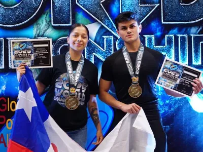 Estudiante ULagos es campeona mundial de Powerlifting