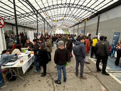 Feria Laboral de OMIL Puerto Varas ofreció 200 puestos de trabajo a vecinos y vecinas con enfoque inclusivo