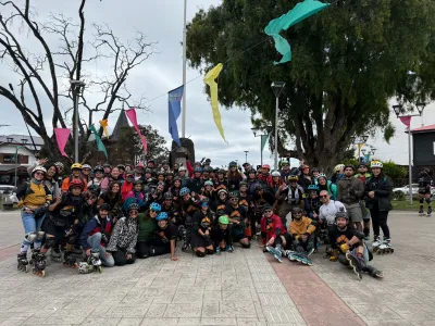 Hito deportivo: Cerca de 90 personas participaron en el desafío de dar la vuelta al Lago Llanquihue en patines