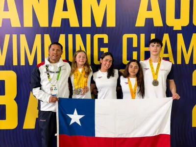 Jóvenes nadadores de club puertovarino obtuvieron nueve medallas y tres récords nacionales en Panamericano Juniors de Colombia