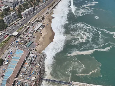 ¿La Excesiva Urbanización y las Marejadas harán desaparecer las playas del país?