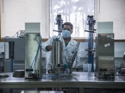Ministerio de Ciencia financiará proyectos de hasta $600 millones para responder a desafíos de interés público