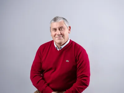 [OPINIÓN] "El salmón crece y se fortalece, beneficios y desafíos! Por: Dr. Ulises Alarcón G., Director Instituto de Gestión e Industria UACh