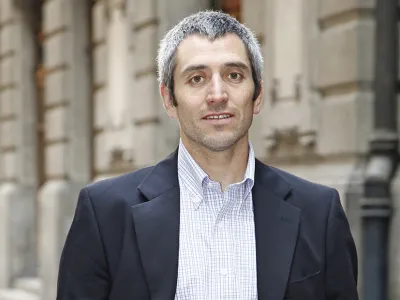 [OPINIÓN] "Institucionalidad y aprendizaje democrático" Por Dr. Felipe Vergara Maldonado, Analista Político Universidad Andrés Bello