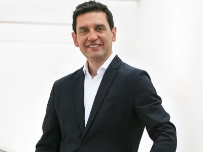 OPINIÓN: "La edad para emprender con éxito" por Hernán Leal Barrientos, Director de empresas, speaker y montañista