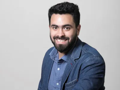 [OPINIÓN] ¿Por qué hablar por varias horas puede afectar nuestra voz? Por Christopher Biermann, académico de la Escuela de Fonoaudiología de Universidad de Las Américas
