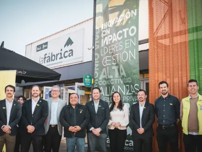 Puerto Varas presentó sus avances en inteligencia artificial en encuentro nacional de alcaldes