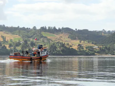 Región de Los Lagos: hijos de pescadores artesanales podrán postular a beca para sus estudios superiores