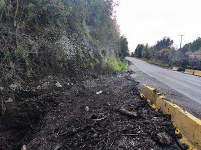Vecinos de Ensenada denuncian falta de limpieza y riesgos en la Ruta 225 tras casi tres meses del aluvión