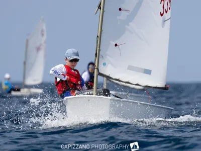 Veleristas del Club Deportivo Colegio Puerto Varas obtuvieron segundo lugar en Sudamericano de Optimist 2025